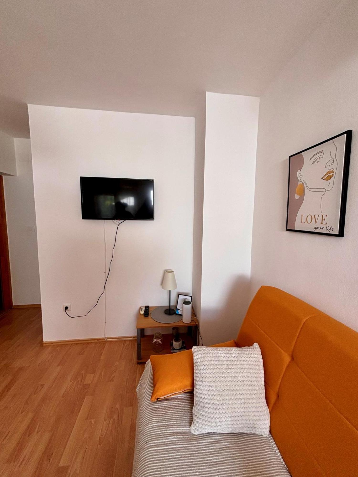 Apartmani Knezevic Posedarje Esterno foto
